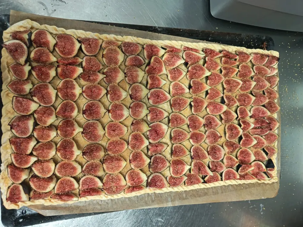 Tarte aux figues en rangées serrées
